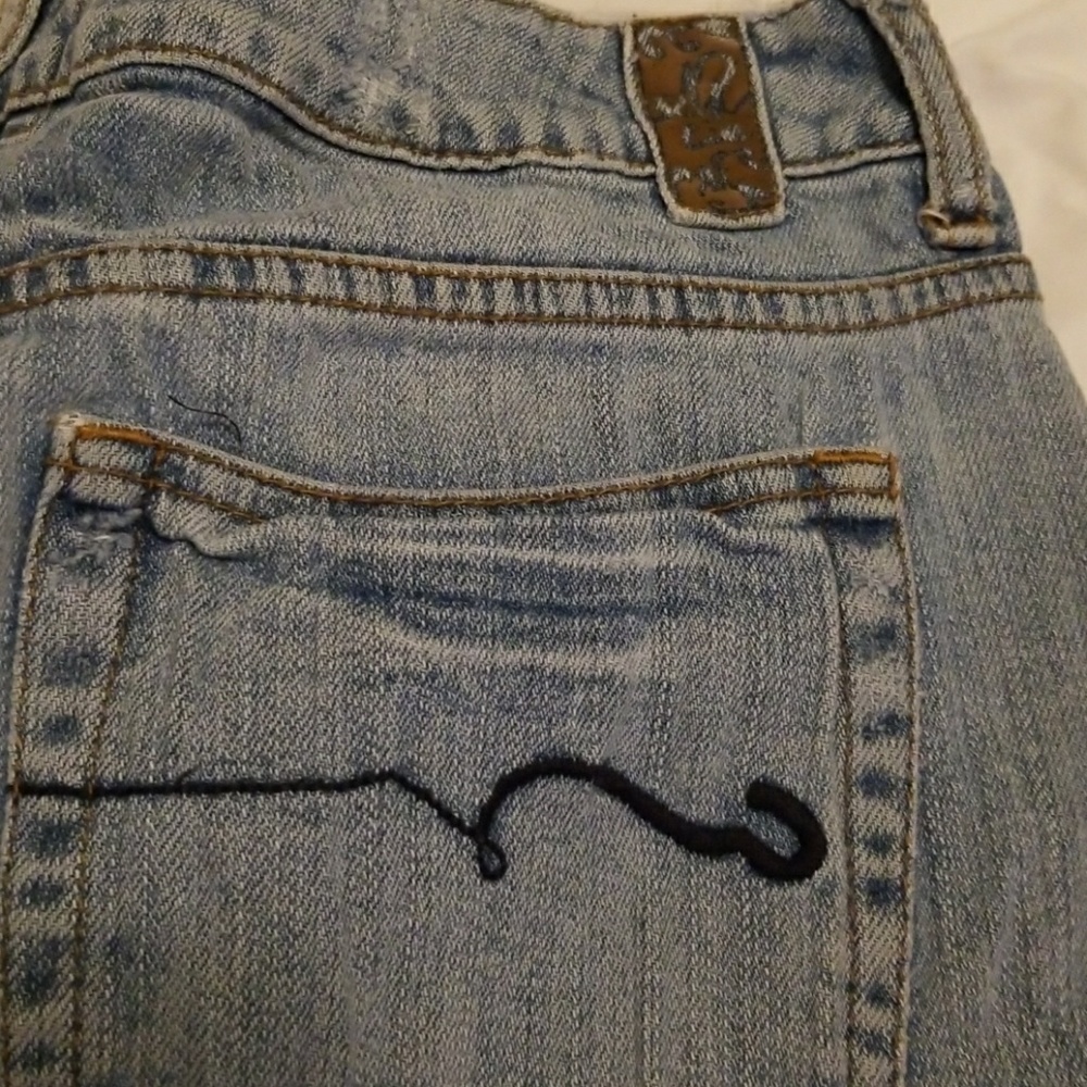 American Rag Jeans - Picture 2 of 4